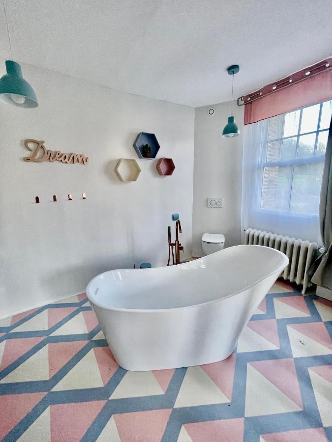 Bed and Breakfast Aux Jolies Sources Saint-Aubin-sur-Scie Esterno foto